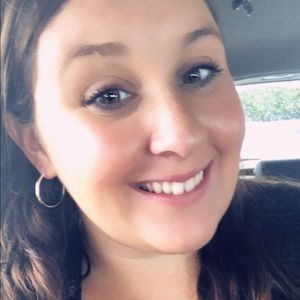 Meet your Posher, Bella